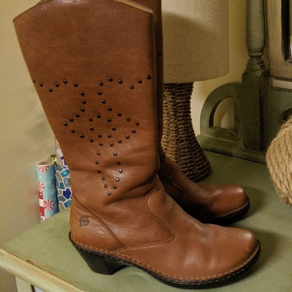 Born boots